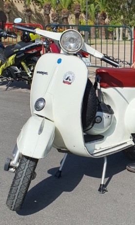 vespa-primavera-vintage-big-1