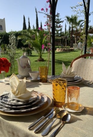 gouvernante-logee-et-nourrie-sur-place-big-0