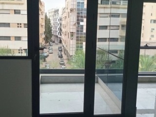 Bur63m2 1er étage sur façad Espace belvedére Agdal fés