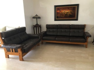 FAUTEUIL CUIR BOIS MASSIF VINTAGE