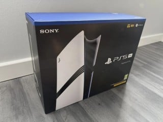 Sony PlayStation 5 PRO 1 To - NEUF, scellé