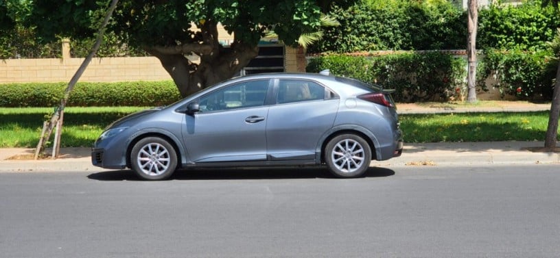 honda-civic-diesel-manuelle-2017-a-rabat-big-0