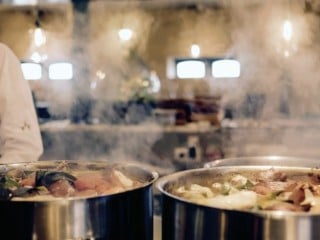 CHEF DE PARTI CHAUD CUISINE