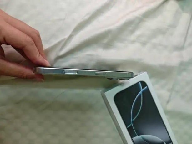 iphone-15-pro-max-big-2