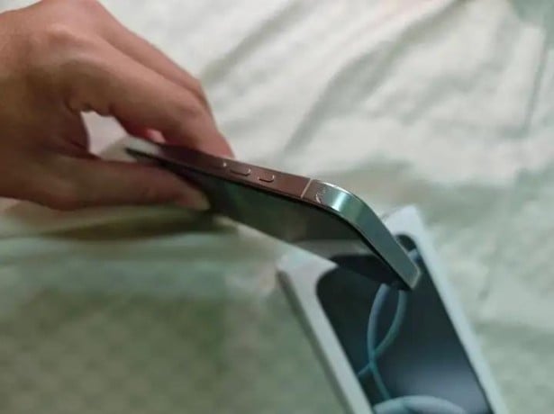 iphone-15-pro-max-big-0