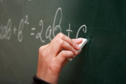 donner-des-cours-de-soutien-en-mathematiques-big-0