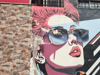 À LOUER Salon de coiffure et esthétique pour femmes