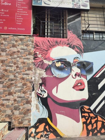 a-louer-salon-de-coiffure-et-esthetique-pour-femmes-big-0