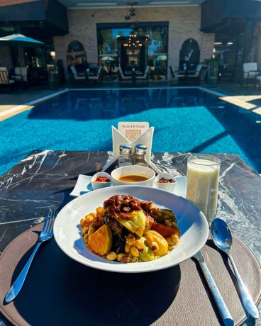 manager-de-restaurant-big-1