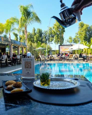 manager-de-restaurant-big-0