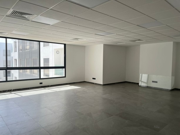 plateau-haut-standing-a-louer-big-2